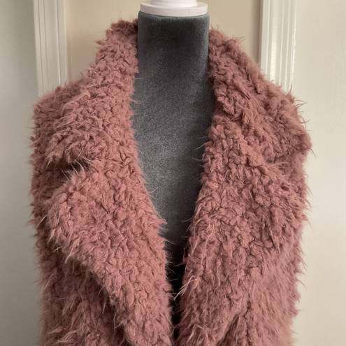 belle du jour NWT Faux Fur Vest 🧡