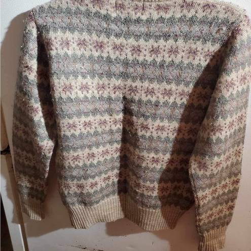 Boston Traders , ladies size small new wool, sweaters, tan with green and Brown