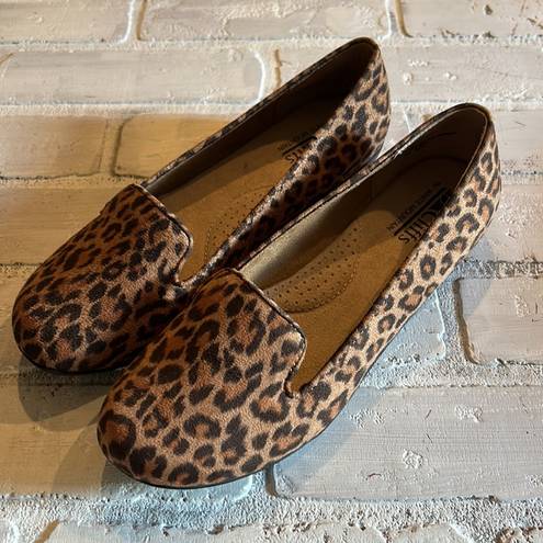 Cliffs  By White Mountain cheetah slip on smoking loafers