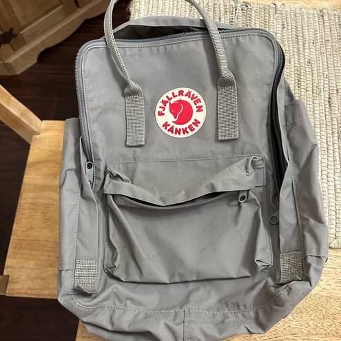 Fjällräven Fjall raven grey book bag