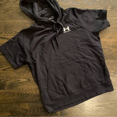 Under Armour under armor short sleeve sweatshirt