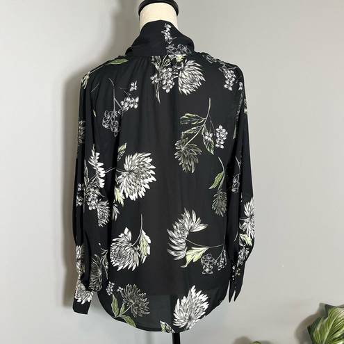 Who What Wear  women's black green floral print tie neck long sleeve blouse