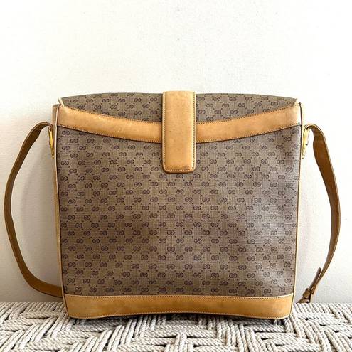 Gucci Vintage  Micro GG Sherry Line Leather Shoulder Bag