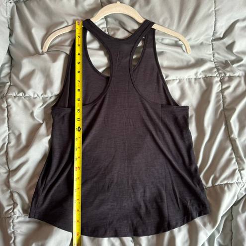 Old Navy Active Breathe On Gray Racerback Exercise Athletic Tank Top Size Small