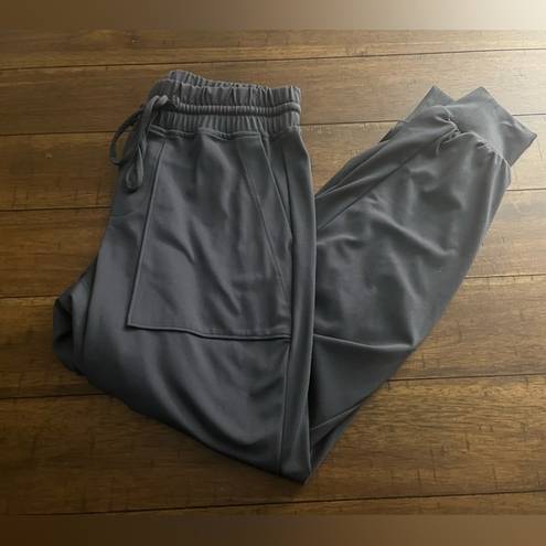 Lou & grey  jogger XS like new