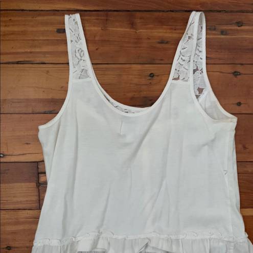 Gilly Hicks  White Tank Top