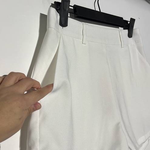 Missguided NEW  White Coord High Waisted Tailored Shorts Size 4