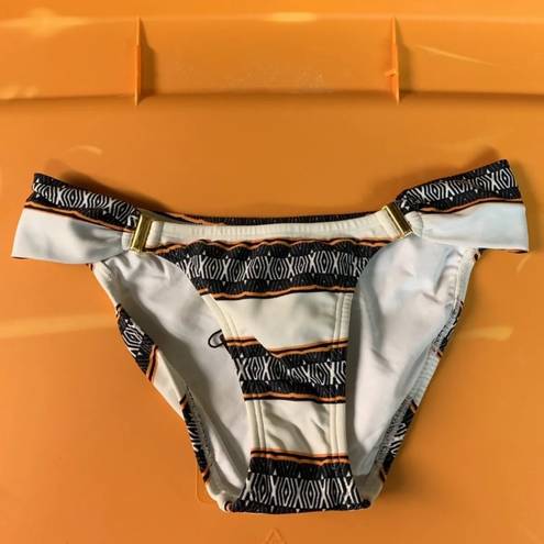 Vix Paula Hermanny NWT  Bikini Bottoms Size Small