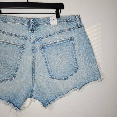 Good American  Good 90s Denim Shorts Step Hem Frayed Hem Size 16 NWT