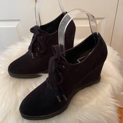 X-Appeal  Black Wedge Ankle Boot Size 6