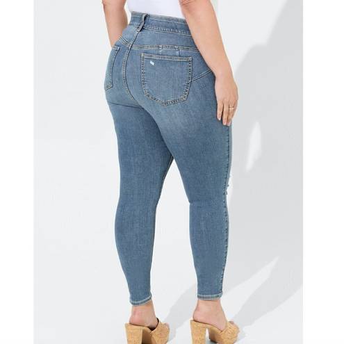 Torrid  Plus Size Bombshell Skinny Premium Stretch High Rise Destructed Jean 14 R