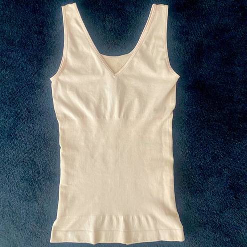 Skinny Girl NWOT.  body shaper tank. Size M.