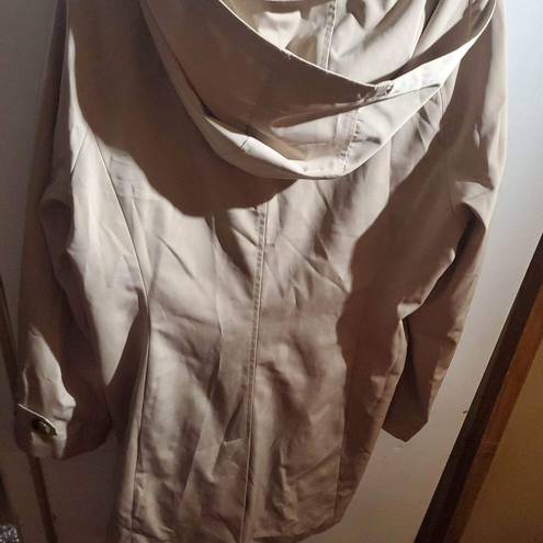 London Fog  size extra large tan colored hooded coat lined chest 48 inches