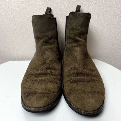 Krass&co Thursday Boot  Womens Size 9 Duchess Chelsea Boots Green Suede Pull On