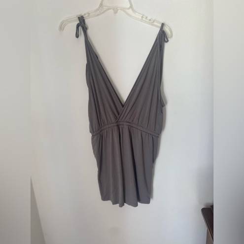 Oak + Fort  taupe double v drawstring romper M