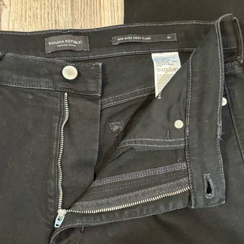 Banana Republic  Black Mid-Rise Crop Flare Jeans - size 31