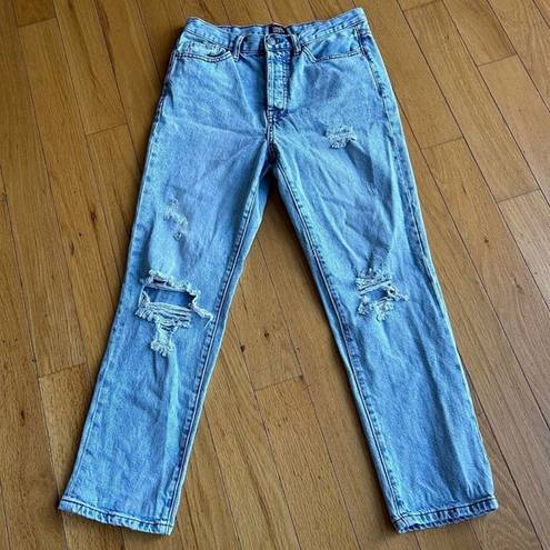 Simple Society  Light Wash Straight Leg High Waisted Mom Jeans