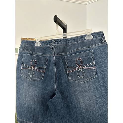 Duck head  women's Denim Short size 22W 5 Pockets Design