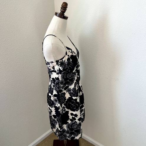 Tracy Reese  New York Dress Size 6 Floral‎ Sleeveless Cocktail Silk Blend