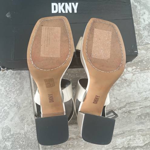 DKNY  Bibiana Platform Sandals in Cream Size 9, Comes in Original Box Retail $139