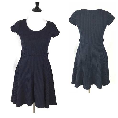 Gracia  Womens Navy Blue Skater Dress Knit Belted Swing Short Sleeve Size Small