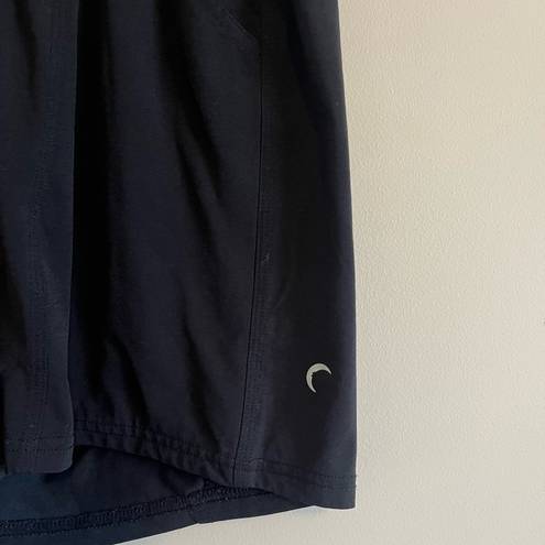 Zyia  Active Black Canyon Shorts- Size L