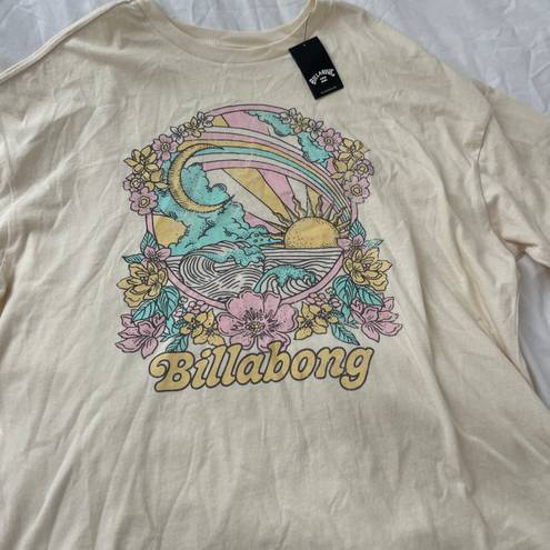 Billabong graphic tee  Size medium  Condition: NWT Color: pale yellow  Details : - Visibility tee - Oversized  - Comfy