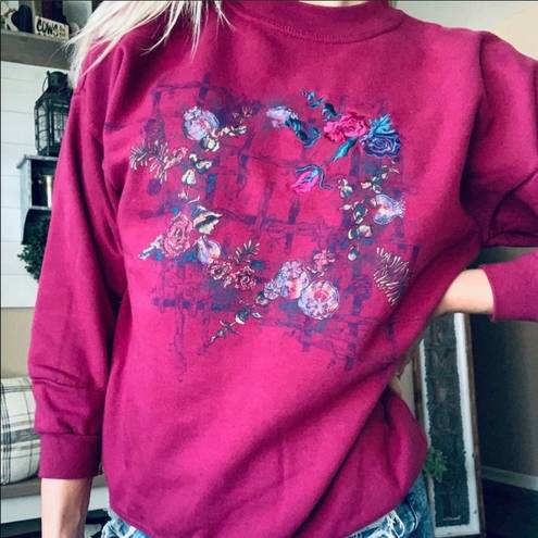 Northern Reflections Vintage  floral embroidery crewneck sweatshirt