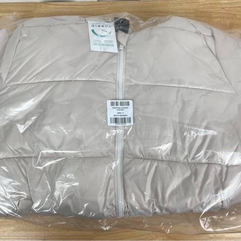 Torrid  Beige Champagne Cropped Hooded Puffer Jacket Sz.3 NWT