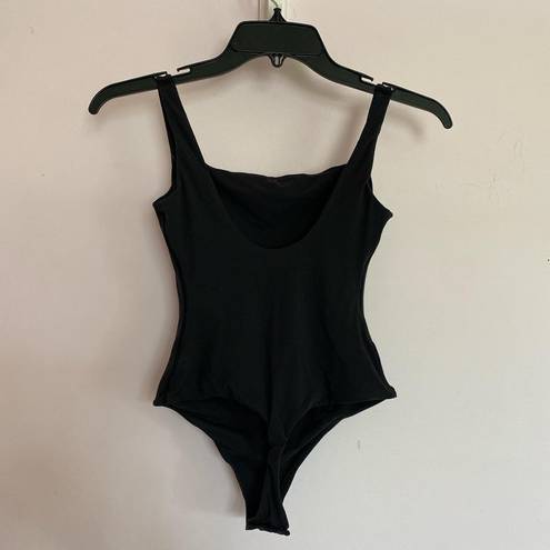 SKIMS Fits Everybody Square Neck Bodysuit