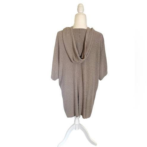 Barefoot Dreams  Cozychic Ultra Lite Ribbed Zip Up
Poncho