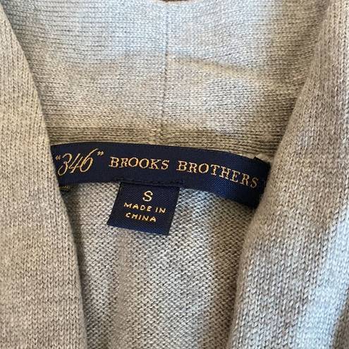 Brooks Brothers New  v neck top small