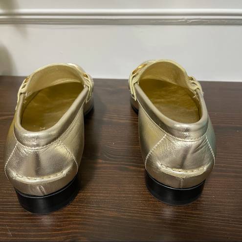 Burberry  NEW light gold metallic leather chain links loafers size 37