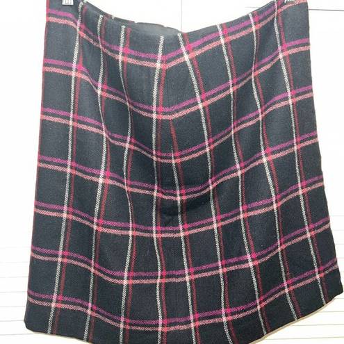 Talbots  PLAID Wool Blend Skirt in Size 16