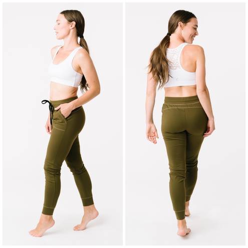 Zyia Unwind Jogger Pant in Olive Green Women's Size Medium