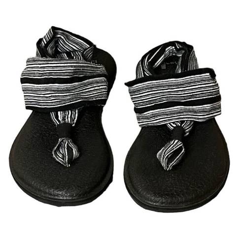 Sanuk Women's Yoga Sling 2 Black/White SWS10001 Slingback Sandals Shoes Size 6