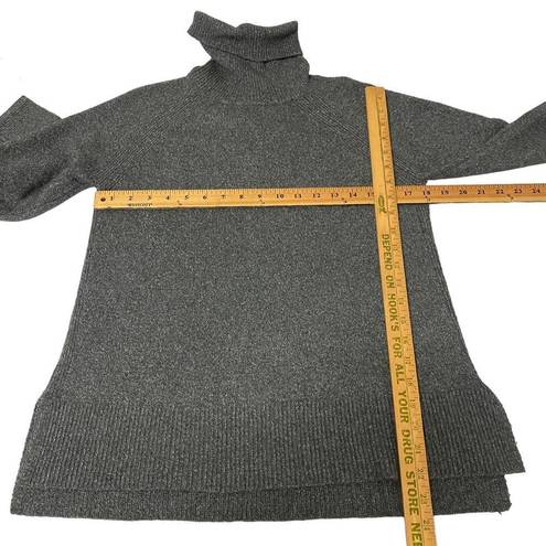 Tahari  Women's Small Long Sleeve Grey Turtle Neck Pullover Sweater