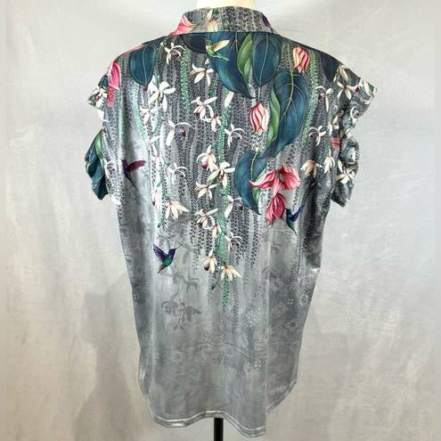 Hummingbird Flutter cap sleeve vneck honeysuckle and  print top size XXL