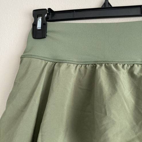 Aerie Offline By  Ruffled Skirt Green Skort Womens Size Small Pull On Athletic