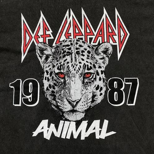 Def Leppard animal 1987 Tshirt size medium 