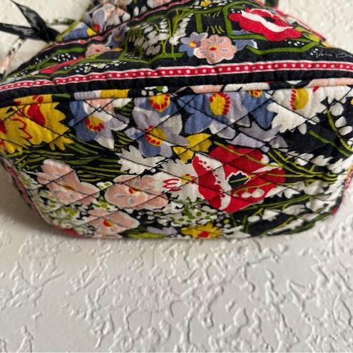 Vera Bradley  Poppy Fields Cinch Satchel Handbag