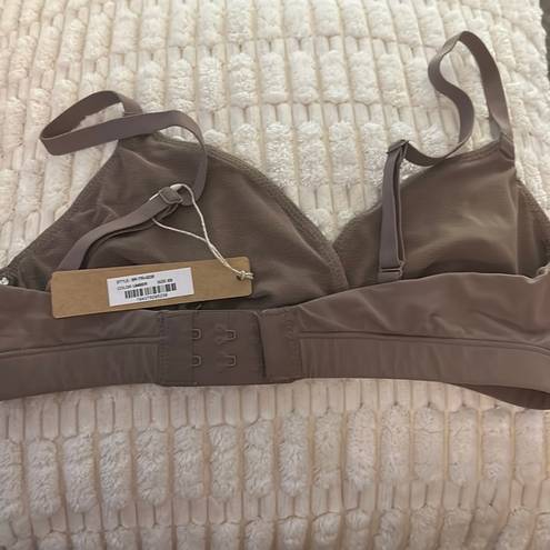 SKIMS NWT Fits Everybody crossover Bra umber