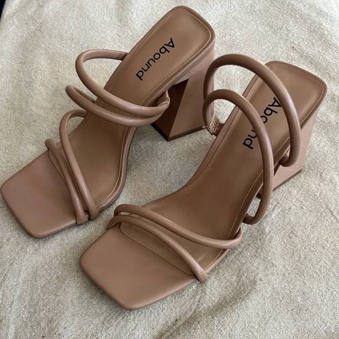 Abound 🎉 Austyn Tubular Strappy Block Heeled Sandal Tan Mocha Size 6 NEW