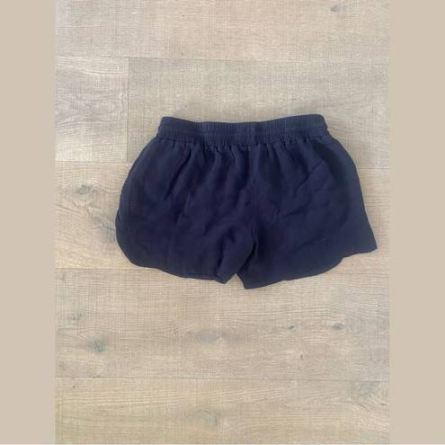 James Perse  black front double ties shorts