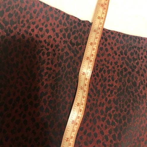 Bebe 🌺 animal print stretch pencil skirt