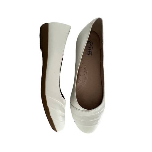 Cliffs  By White Mountain Clara Ballet Flat