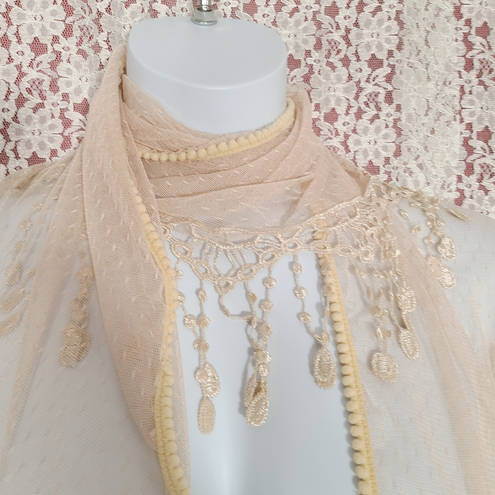 Unbranded NWT Vintage 90s cream fringe scarf shawl
