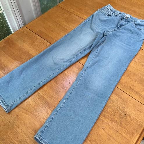 Good American  Always Fits Good Classic Bootcut Jeans Indigo Light Wash, Size 29