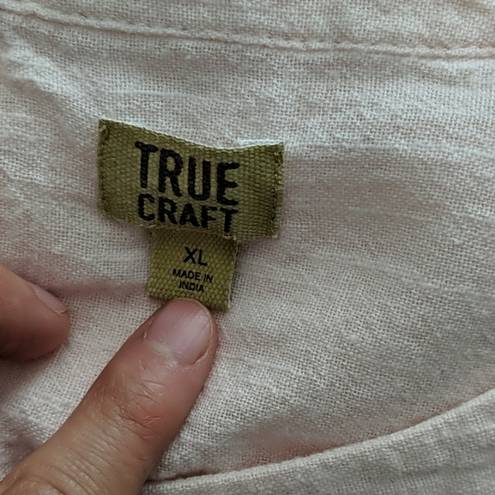 True Craft  | Embroidered Top