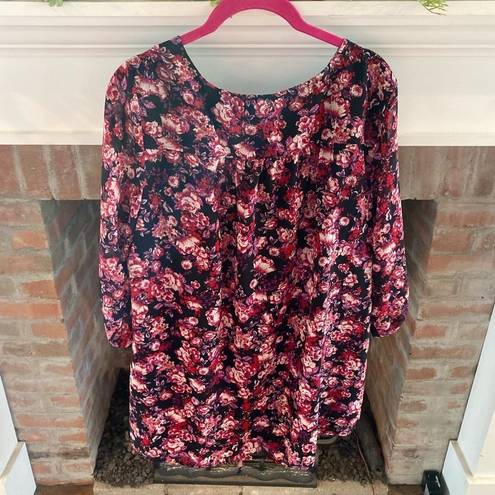 Isabel Maternity  size Large Floral Rouched Large Blouse